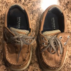 Toddler boy size 6 sperrys  .